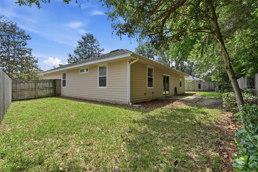 14061 NW 9th Road Newberry FL 32669