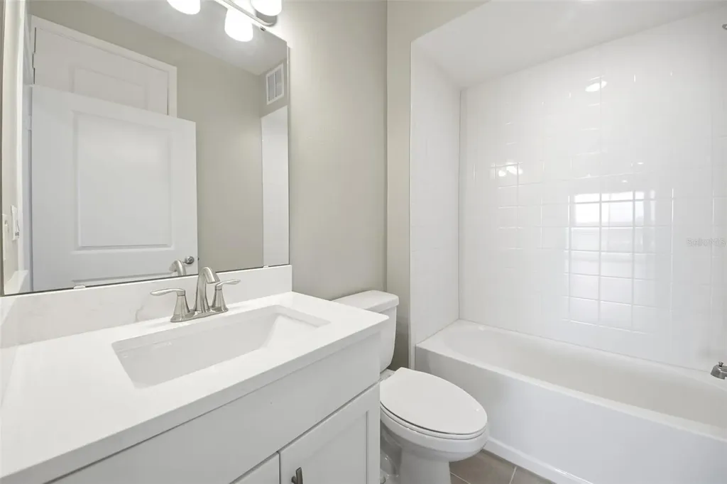 7521 Laureate Boulevard Orlando FL 32827