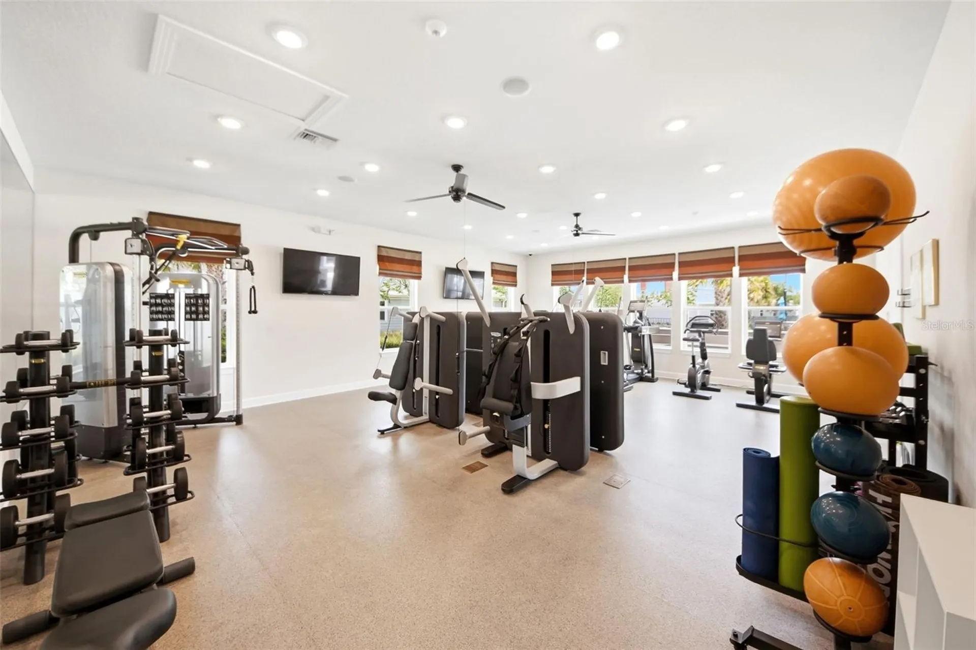 7521 Laureate Boulevard Orlando FL 32827