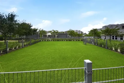 7521 Laureate Boulevard Orlando FL 32827