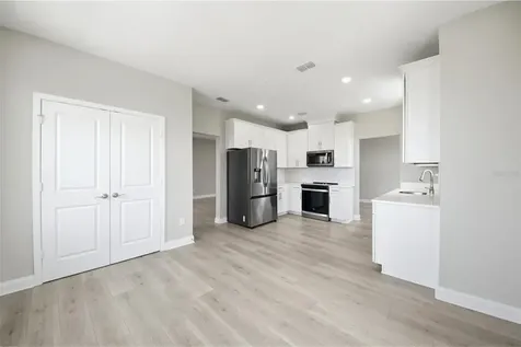 7521 Laureate Boulevard Orlando FL 32827