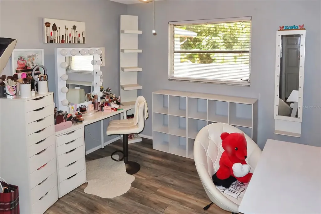 1761 Owen Drive Clearwater FL 33759