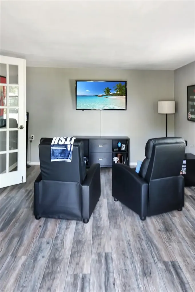 1761 Owen Drive Clearwater FL 33759