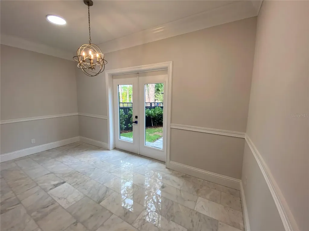 420 S Royal Poinciana Drive Tampa FL 33609