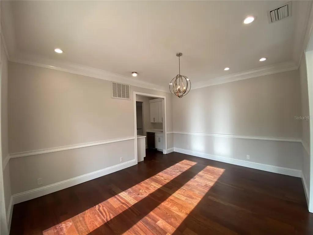 420 S Royal Poinciana Drive Tampa FL 33609