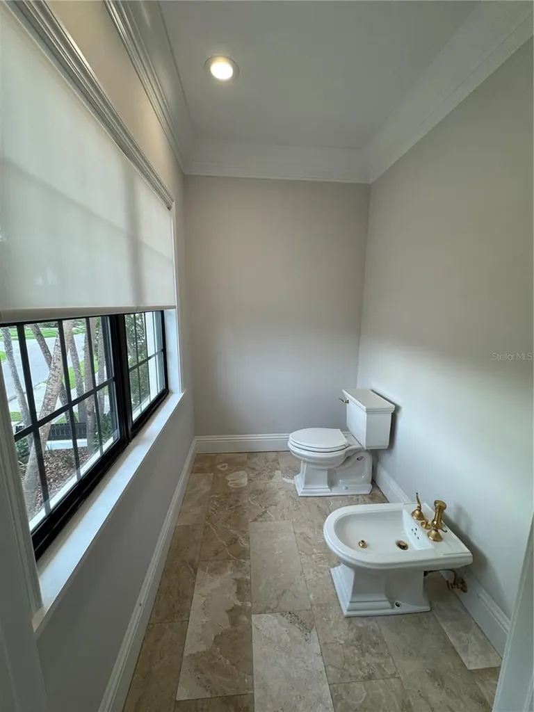 420 S Royal Poinciana Drive Tampa FL 33609