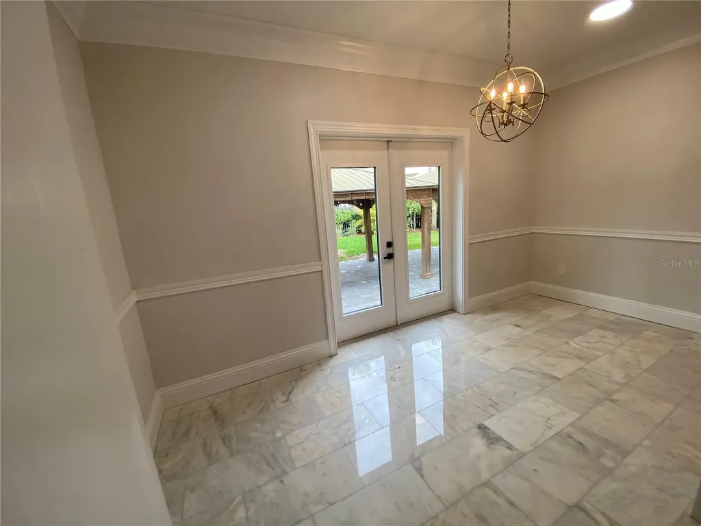 420 S Royal Poinciana Drive Tampa FL 33609