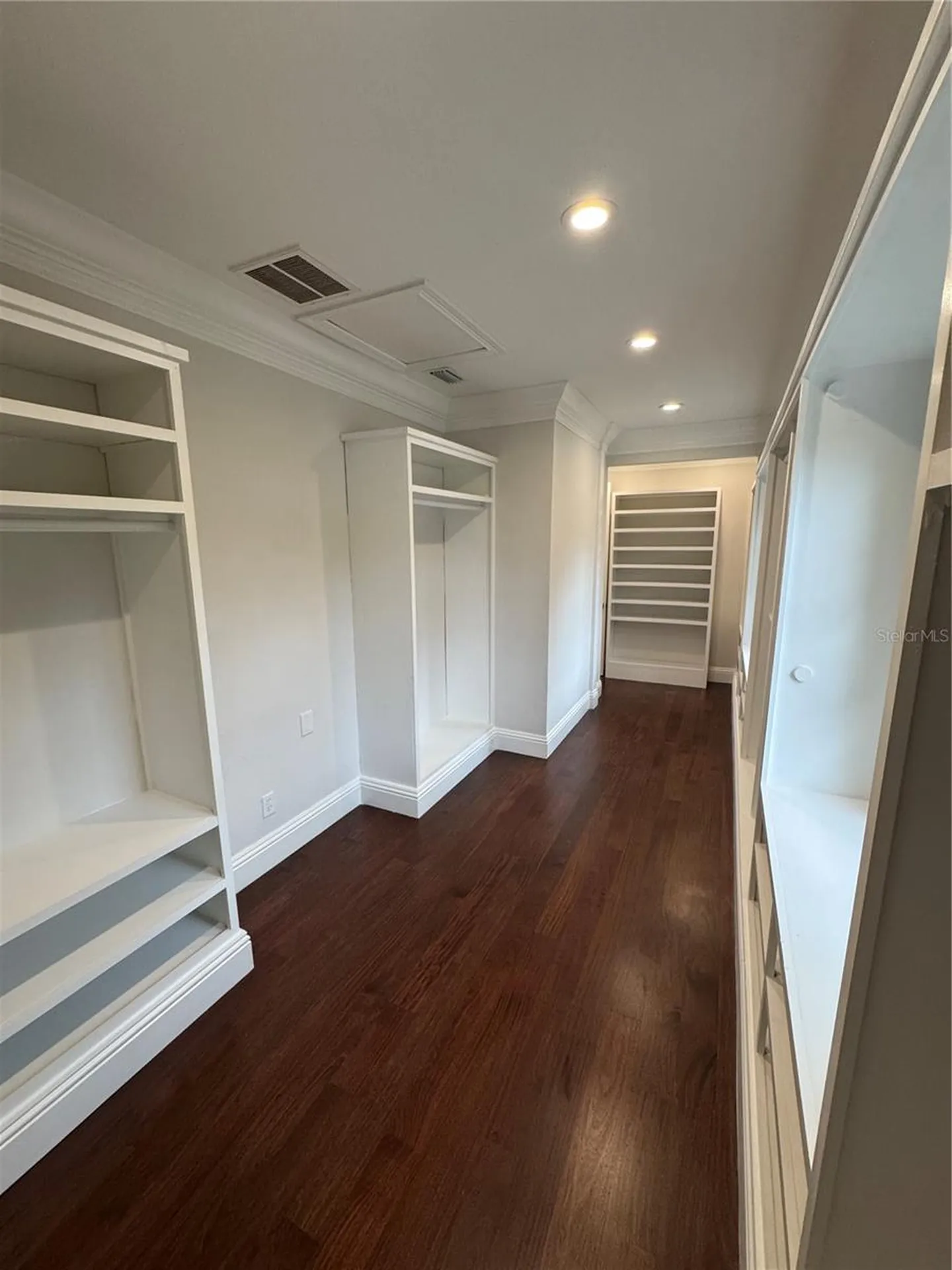 420 S Royal Poinciana Drive Tampa FL 33609