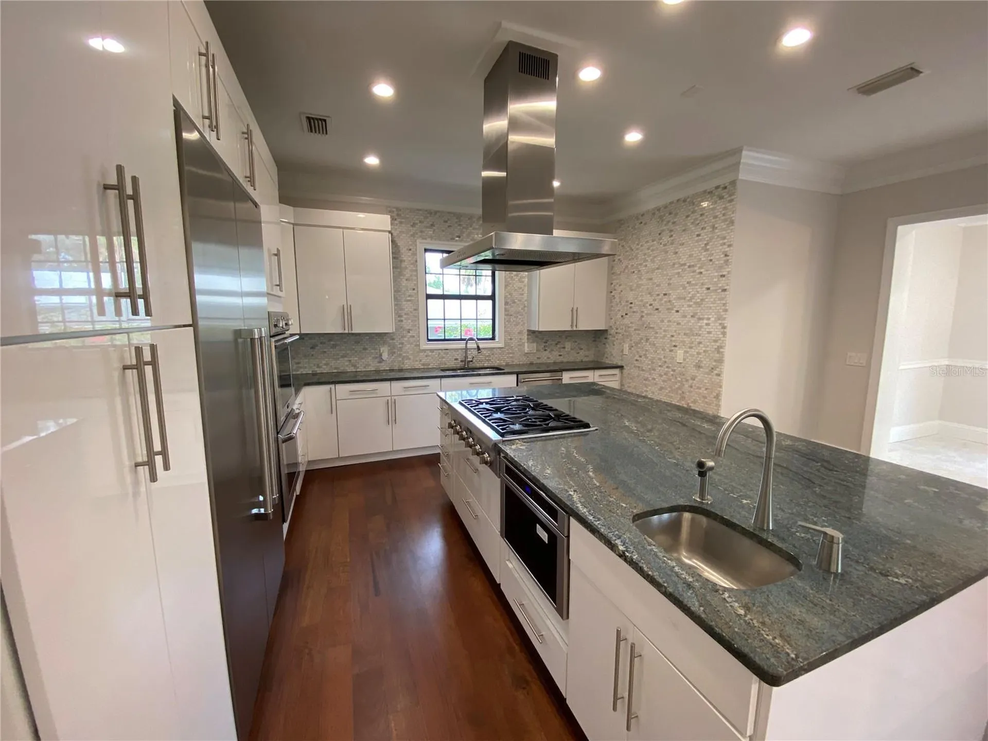 420 S Royal Poinciana Drive Tampa FL 33609