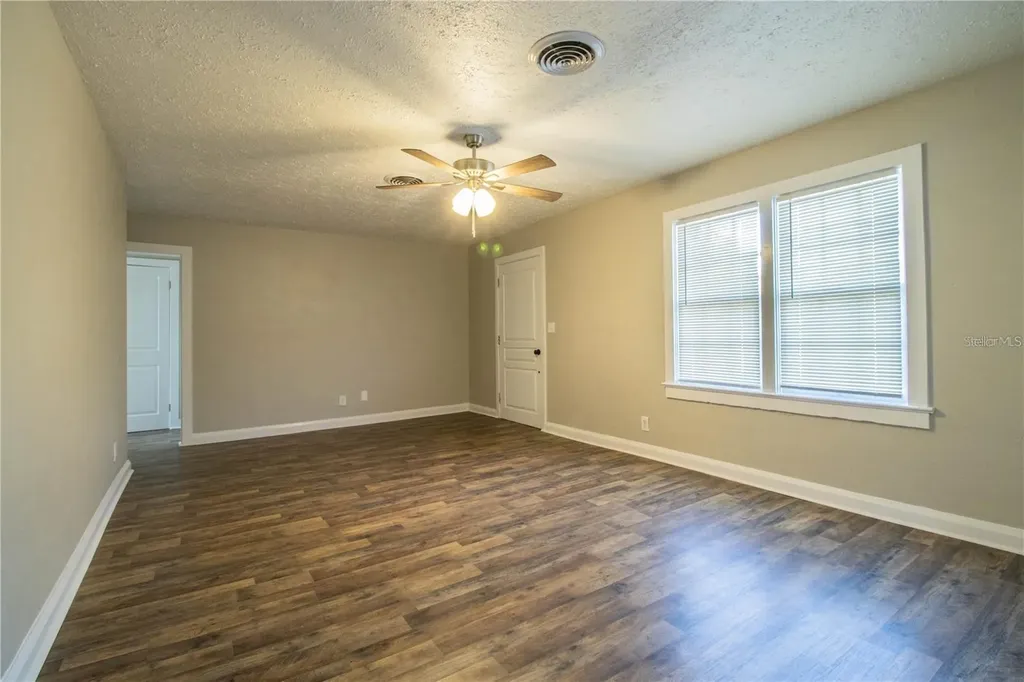 1851 E Elm Road Lakeland FL 33801