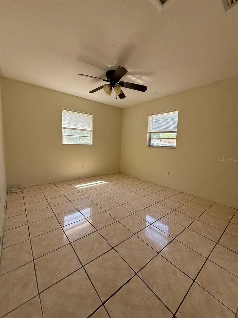 15717 Morgan Street Clearwater FL 33760