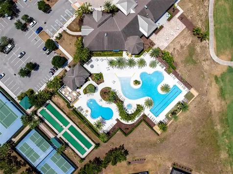 7798 Four Seasons Boulevard Kissimmee FL 34747