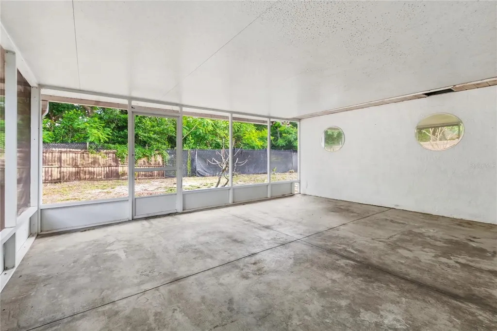 352 Vail Drive Winter Haven FL 33884
