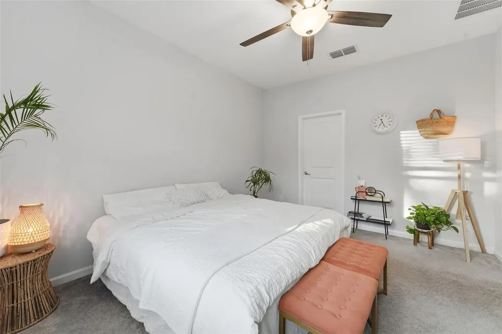 1097 Hendon Loop Davenport FL 33837