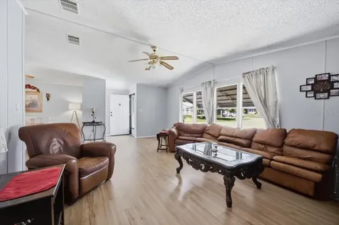 2679 Lake Grassmere Circle Zellwood FL 32798