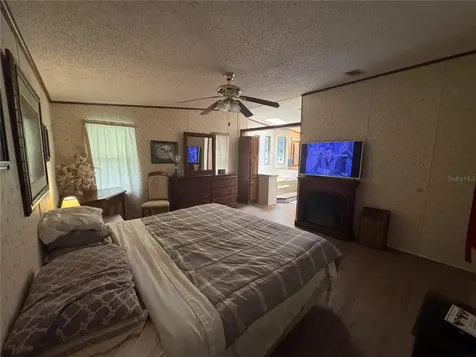 2679 Lake Grassmere Circle Zellwood FL 32798