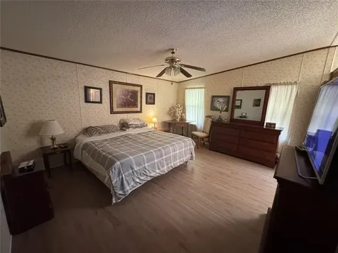 2679 Lake Grassmere Circle Zellwood FL 32798