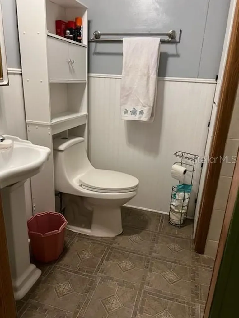 12482 161st Road Live Oak FL 32060