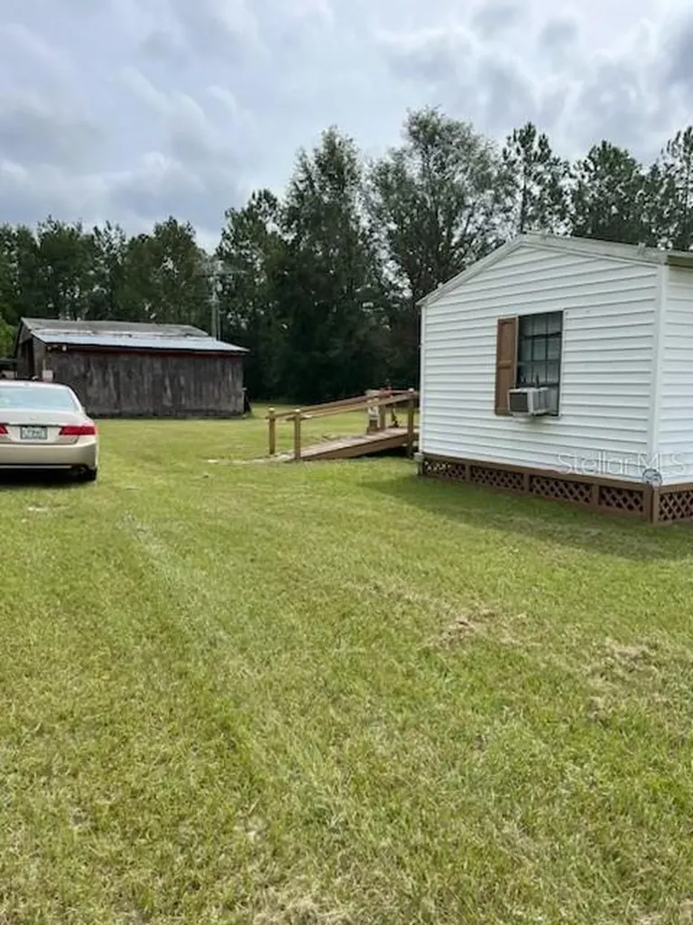 12482 161st Road Live Oak FL 32060