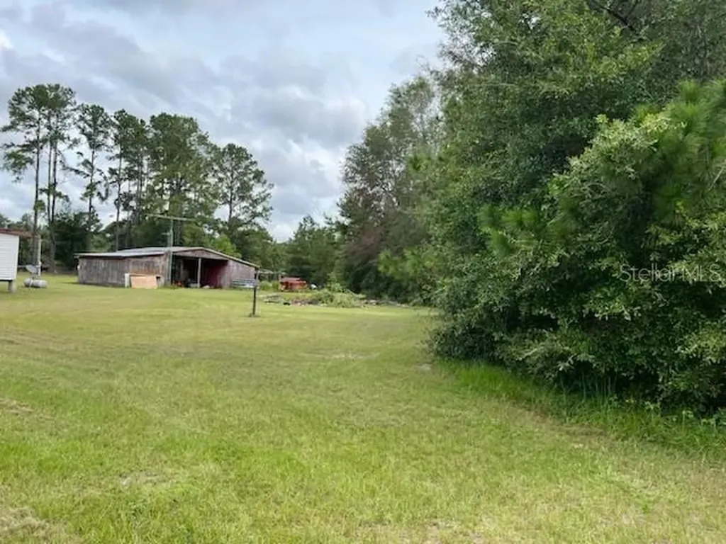 12482 161st Road Live Oak FL 32060