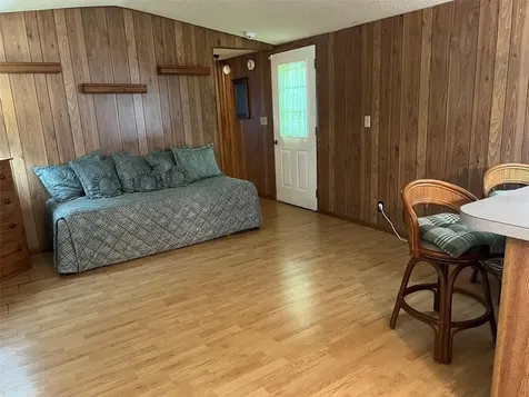 12482 161st Road Live Oak FL 32060