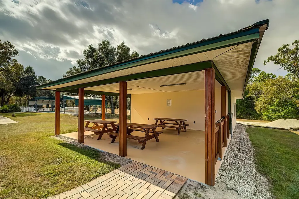 4797 N Lena Drive Beverly Hills FL 34465