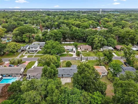 823 Catalina Drive Sanford FL 32771