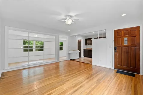 823 Catalina Drive Sanford FL 32771