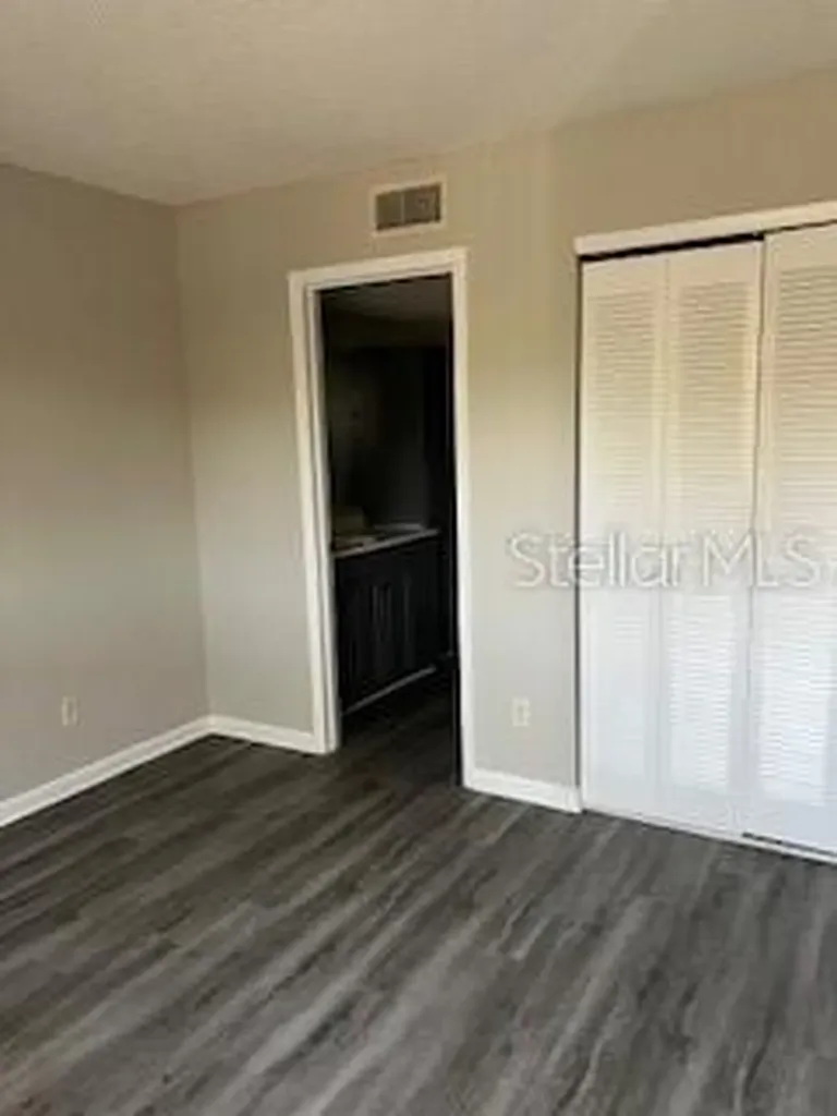 6332 Newtown Circle Tampa FL 33615