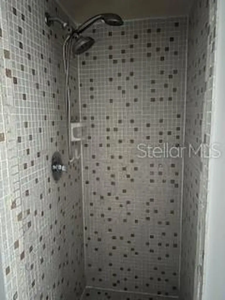 6332 Newtown Circle Tampa FL 33615