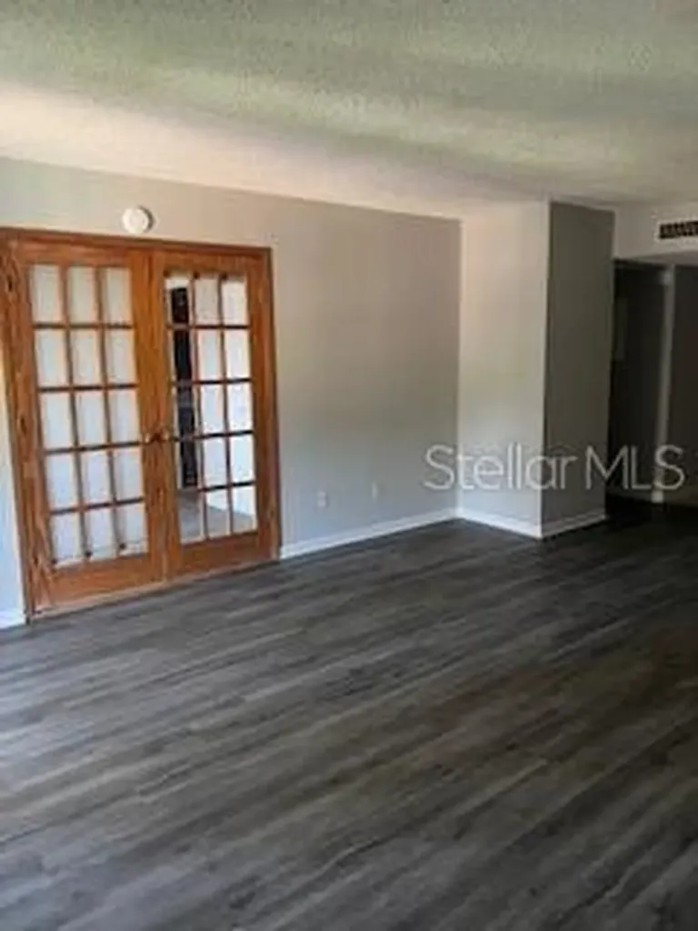 6332 Newtown Circle Tampa FL 33615