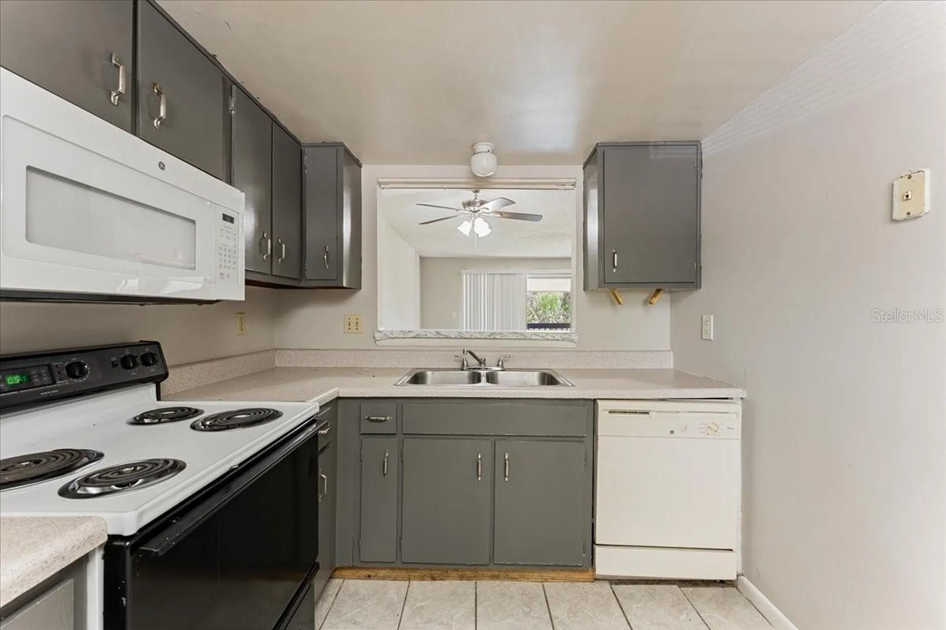 6332 Newtown Circle Tampa FL 33615