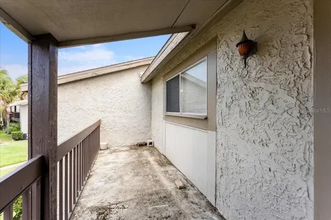 6332 Newtown Circle Tampa FL 33615
