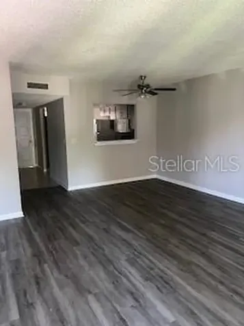 6332 Newtown Circle Tampa FL 33615