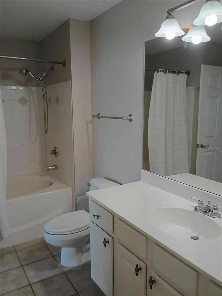750 N Tamiami Trail Sarasota FL 34236
