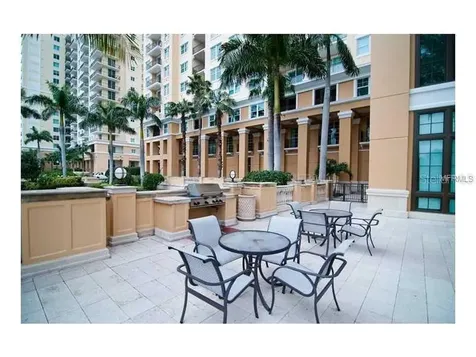 750 N Tamiami Trail Sarasota FL 34236