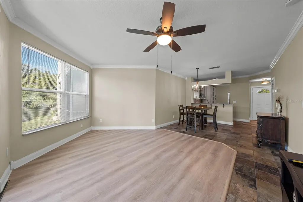 2664 Emerald Lake Court Kissimmee FL 34744