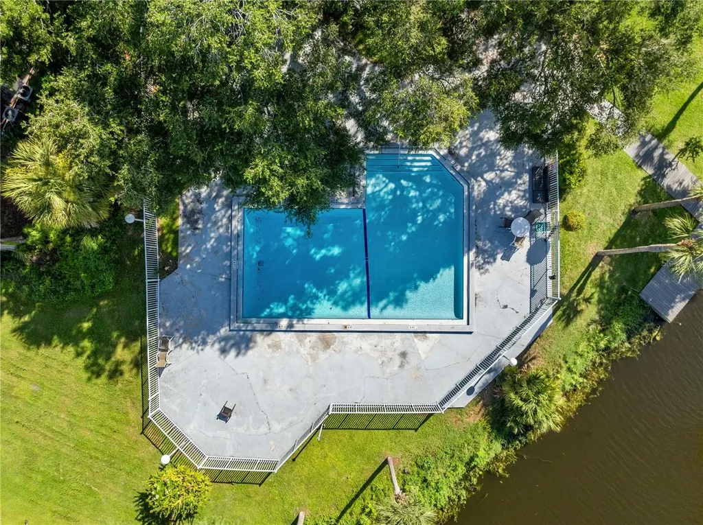 2664 Emerald Lake Court Kissimmee FL 34744