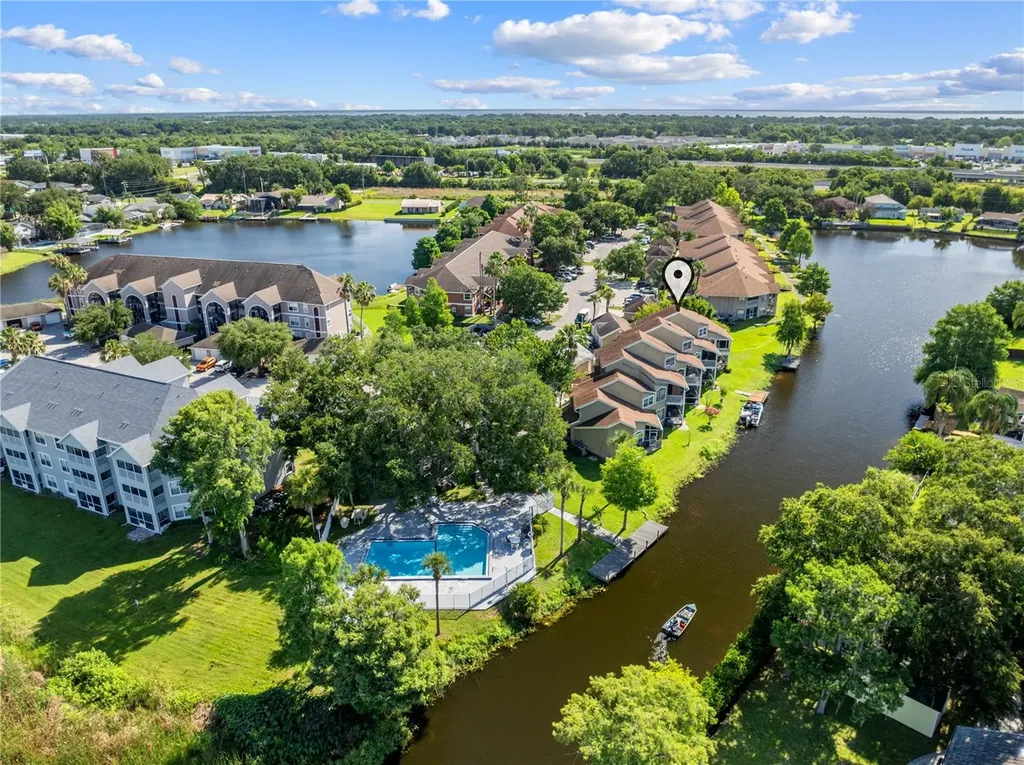 2664 Emerald Lake Court Kissimmee FL 34744