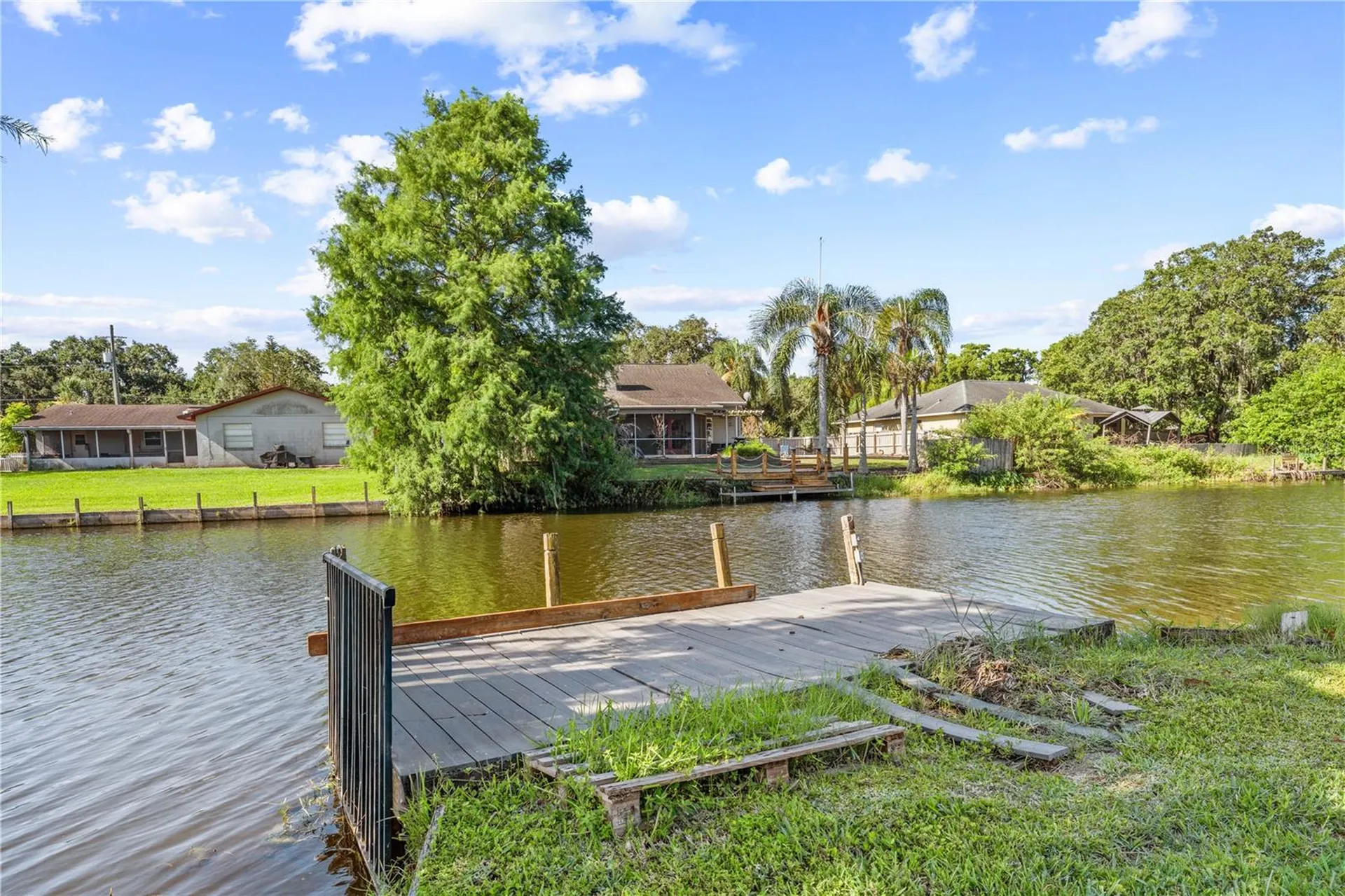 2664 Emerald Lake Court Kissimmee FL 34744
