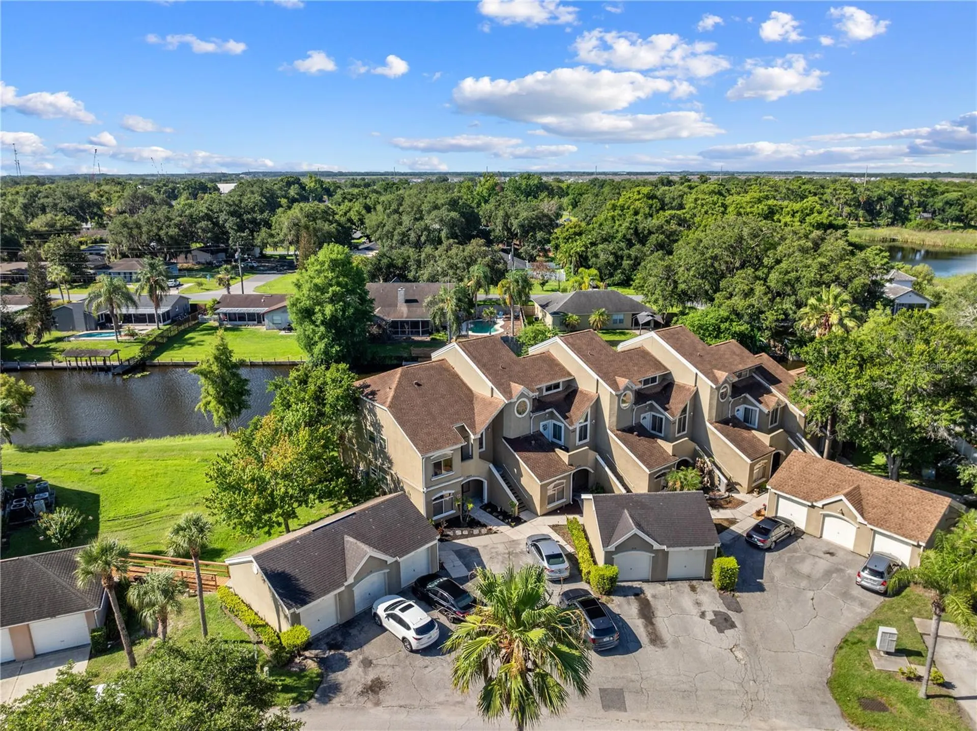 2664 Emerald Lake Court Kissimmee FL 34744