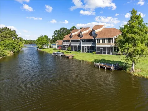 2664 Emerald Lake Court Kissimmee FL 34744