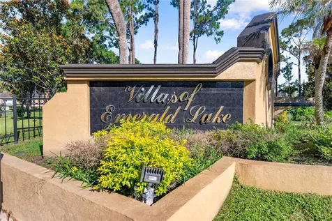 2664 Emerald Lake Court Kissimmee FL 34744