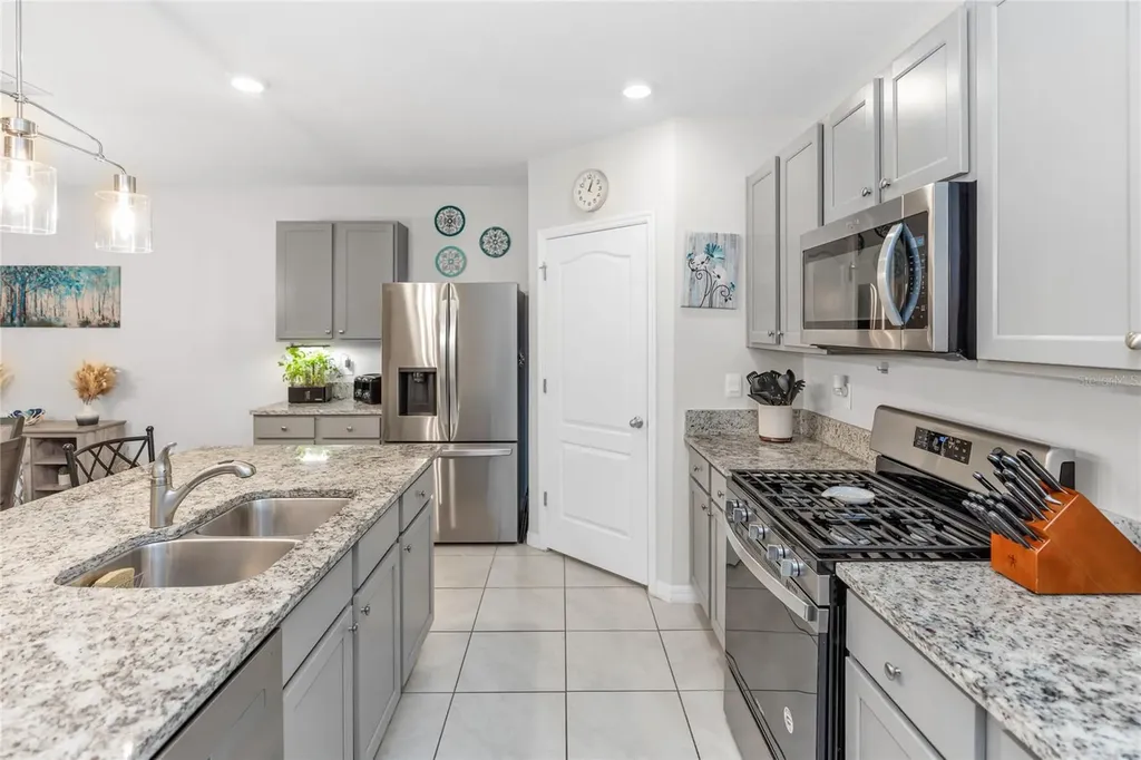 839 Lazio Circle Debary FL 32713