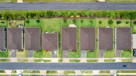 839 Lazio Circle Debary FL 32713