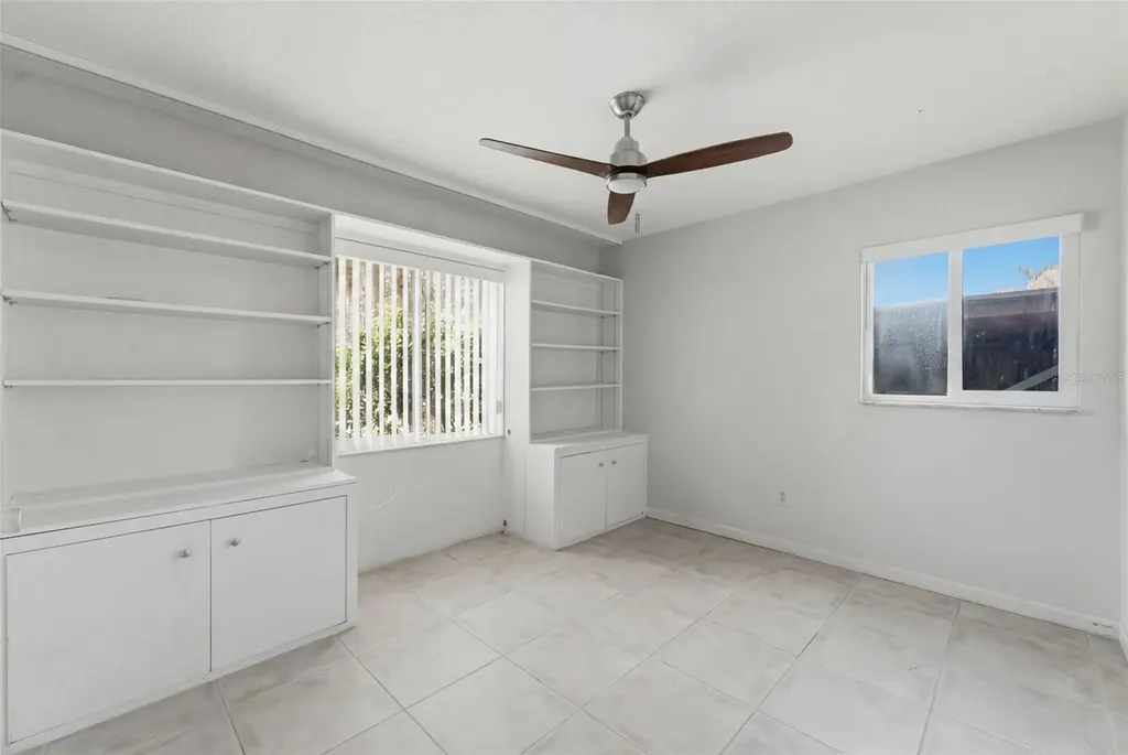 915 E Michigan Avenue Deland FL 32724