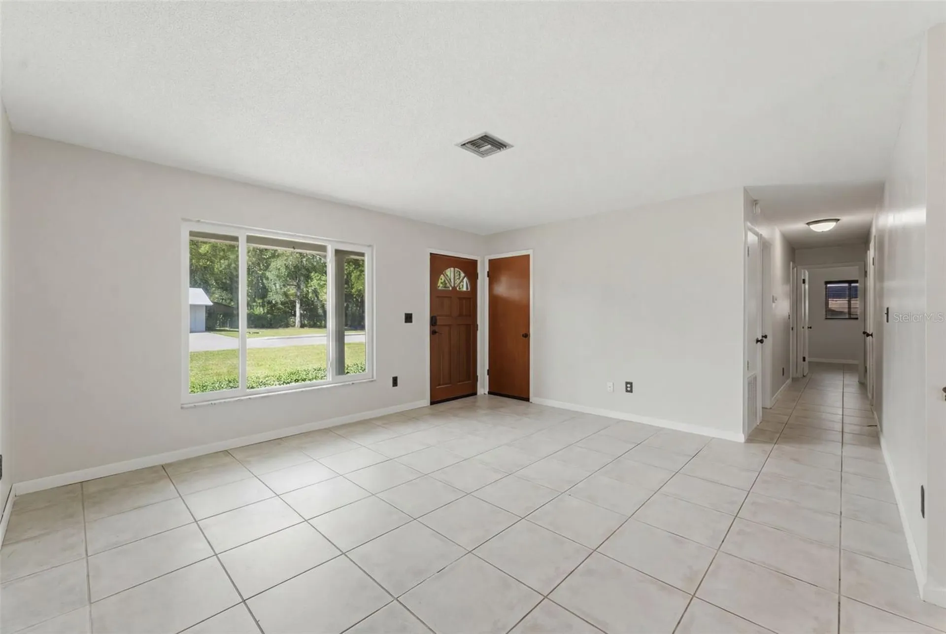 915 E Michigan Avenue Deland FL 32724
