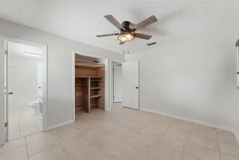 915 E Michigan Avenue Deland FL 32724