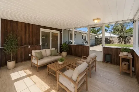 915 E Michigan Avenue Deland FL 32724