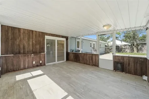 915 E Michigan Avenue Deland FL 32724